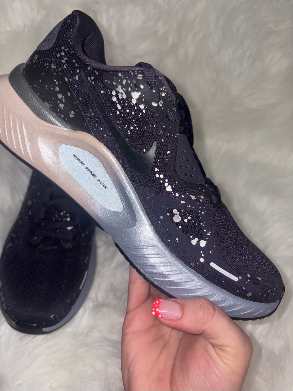 Nike Structure 26 SE Women’s Size 9 Running Shoes NWT Black/Silver HV1727-500